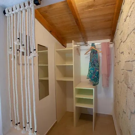 Agrielia Apartment