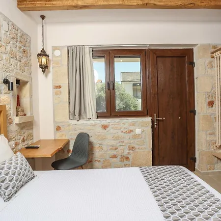 Agrielia Apartment