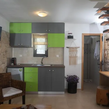 Agrielia * Pefkochori