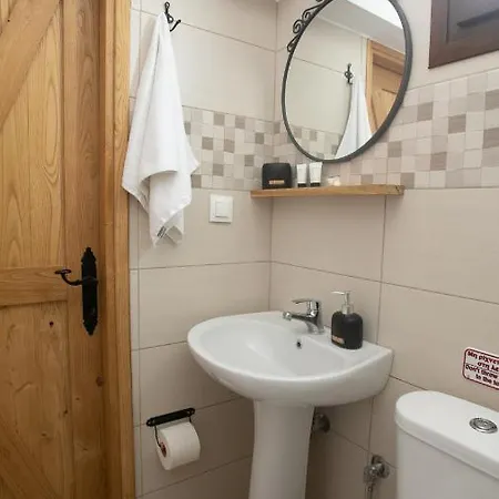 Apartment Agrielia *