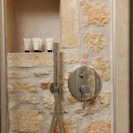 Agrielia Apartment *